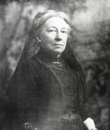 Black and white portrait photograph of Lady Gregory