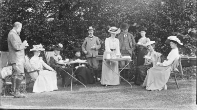 Image from the Clonbrock collection of the Dillon family having a tea party.