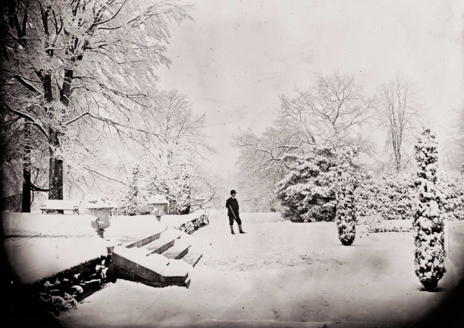 "... snow was general all over Ireland." It certainly was in the photograph taken on 10 December 1870 in the grounds of Clonbrock House, Ahascragh, Galway.